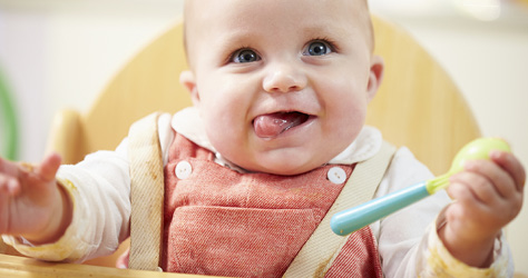 spoon-fed-v-baby-led-weaning