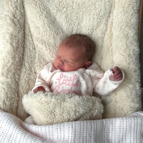 Lucy Fallon new baby 474 2