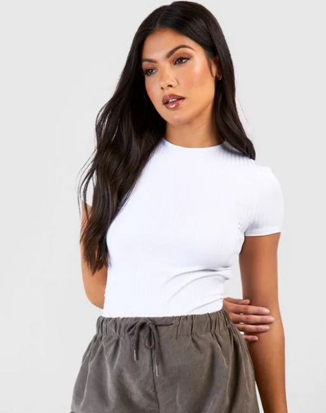 EM Boohoo crop top 474