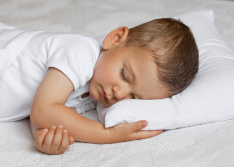 toddler on pillow 474