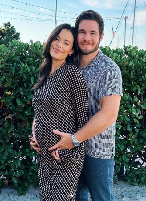 Adam Devine pregnancy announcement 474