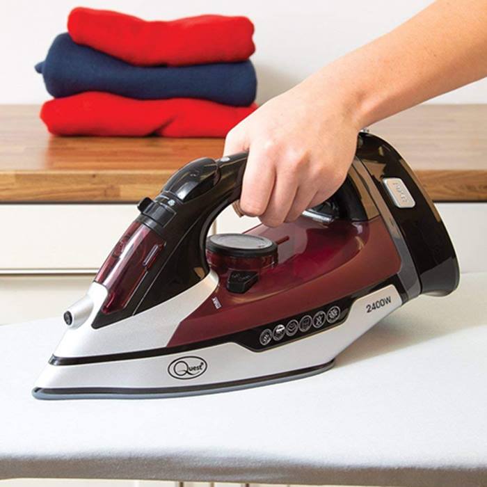 2400W Cordless Steam Iron with Stand Plate